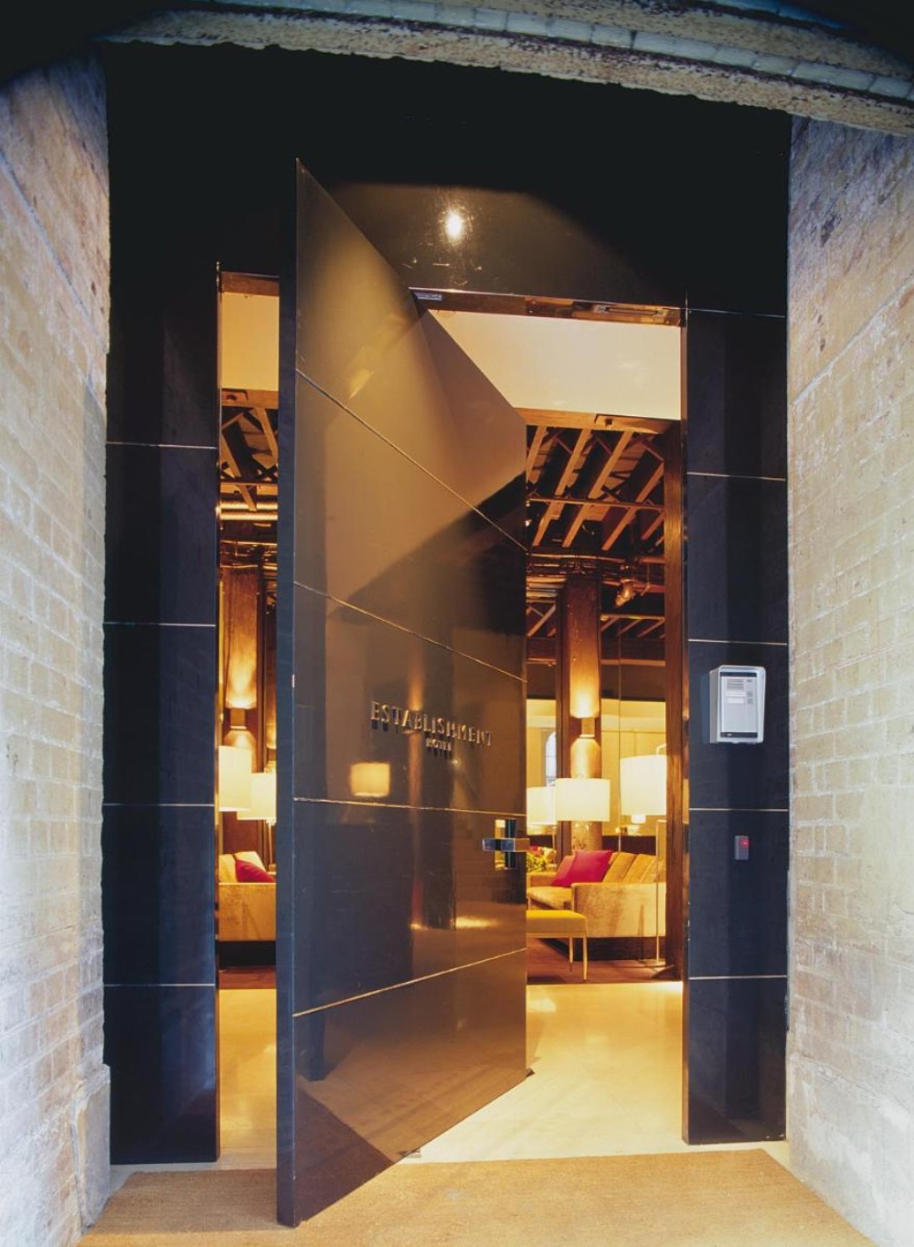 Establishment Hotel Image 7